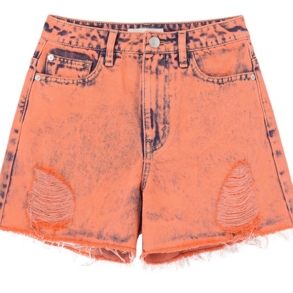 Habitual kid high waist and a trend-right distressed jean shorts in Coral